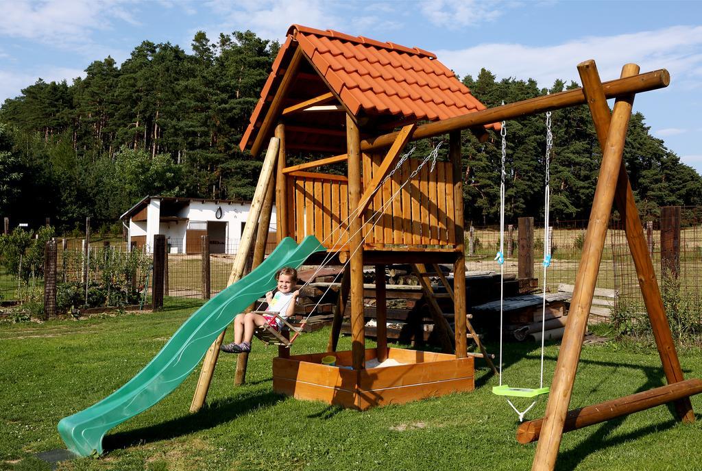 Na Samote Ve Srubu Villa Plzeň Dış mekan fotoğraf